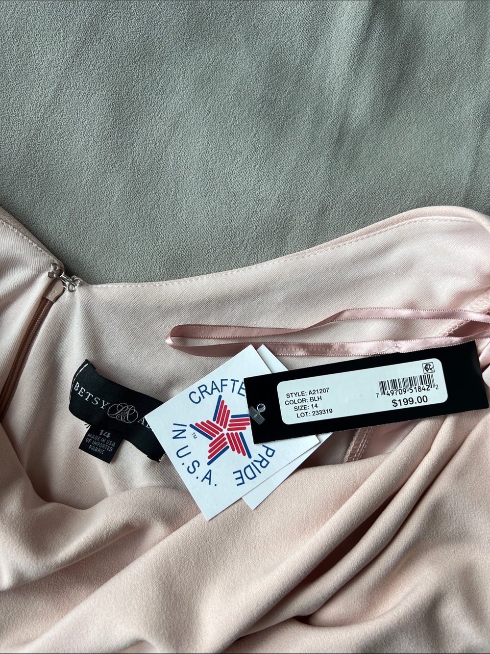 New Betsy & Adam Jordan Short Scuba Crepe Draped Back Dress in Blush Size 14 - Picture 7 of 7